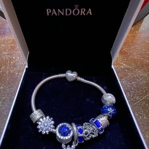 Pandora Bracelet with 9charms